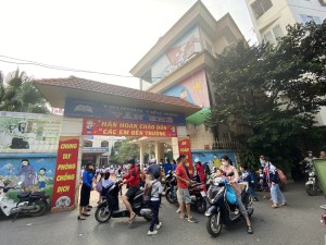 Hưởng ứng ngày Pháp Luật nước Cộng hòa xã hội Chủ nghĩa Việt Nam