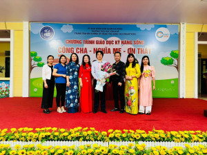 Chương trình Giáo dục Kỹ năng sống "Công cha - Nghĩa mẹ - Ơn thầy"