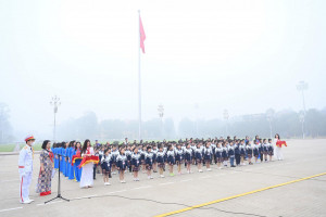 LỄ BÁO CÔNG DÂNG BÁC - LỄ KẾT NẠP ĐỘI VIÊN