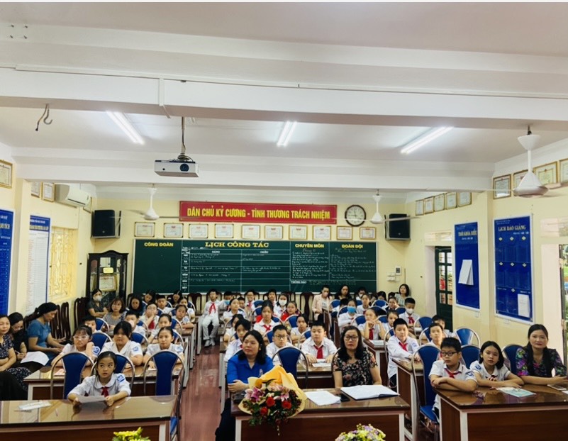 z3805506652910 ce19ade28565238180e8c4c2ebd5e41f