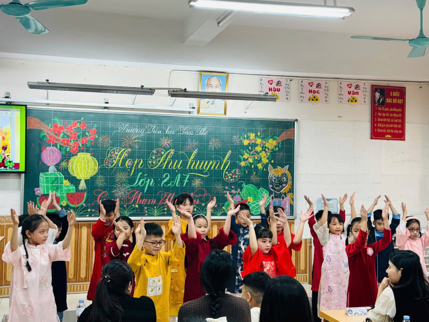 HỘI NGHỊ CHA MẸ HỌC SINH – SƠ KẾT HỌC KÌ I