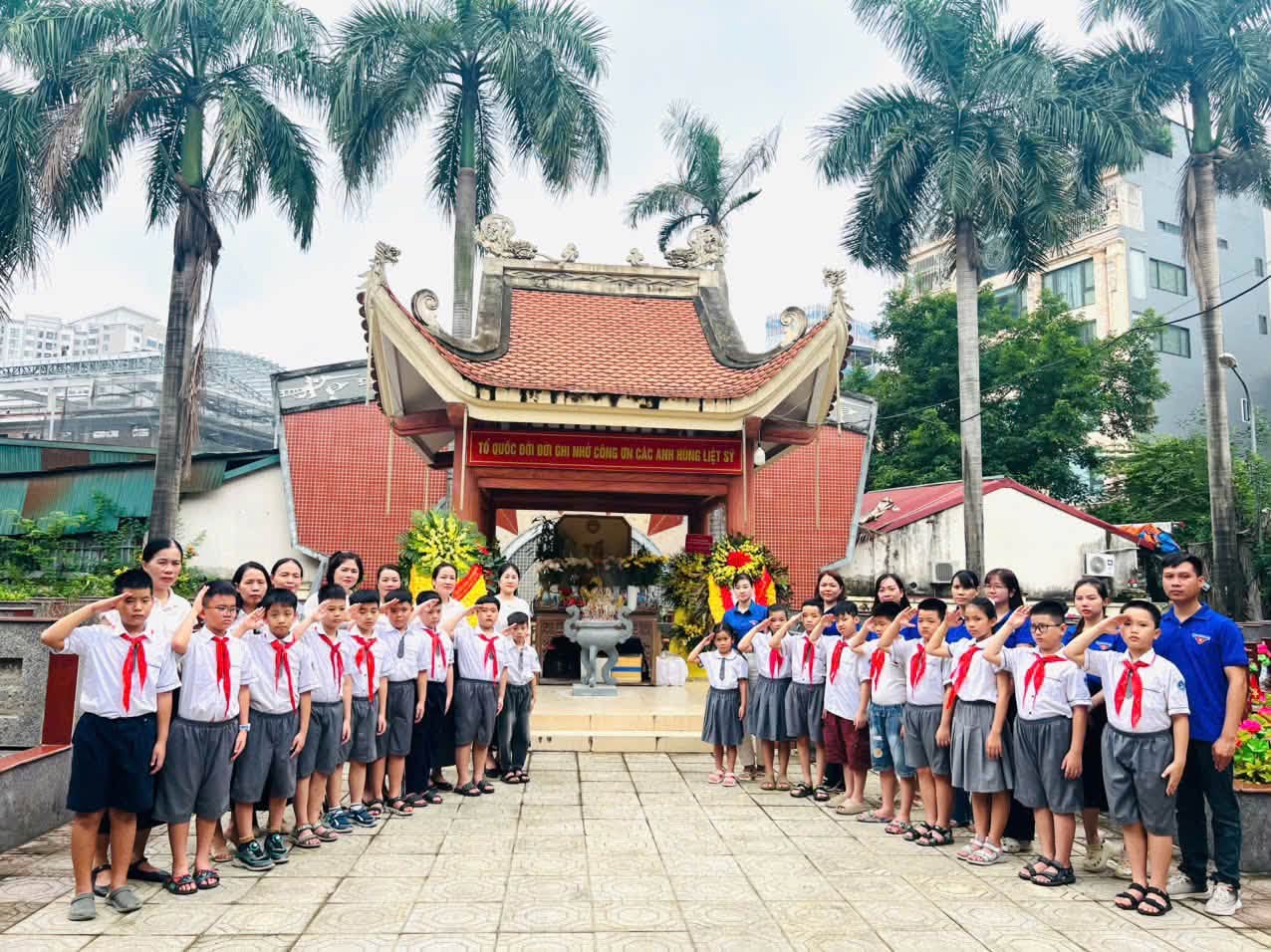 TRƯỜNG TIỂU HỌC VĂN KHÊ TỔ CHỨC HOẠT ĐỘNG TRI ÂN NHÂN KỶ NIỆM 79 NĂM NGÀY THƯƠNG BINH - LIỆT SĨ (27/7/1947 – 27/7/2026)